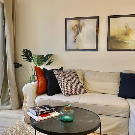 Soek Pedregalejo Seafront Holidays Homes Малага Екстериор снимка