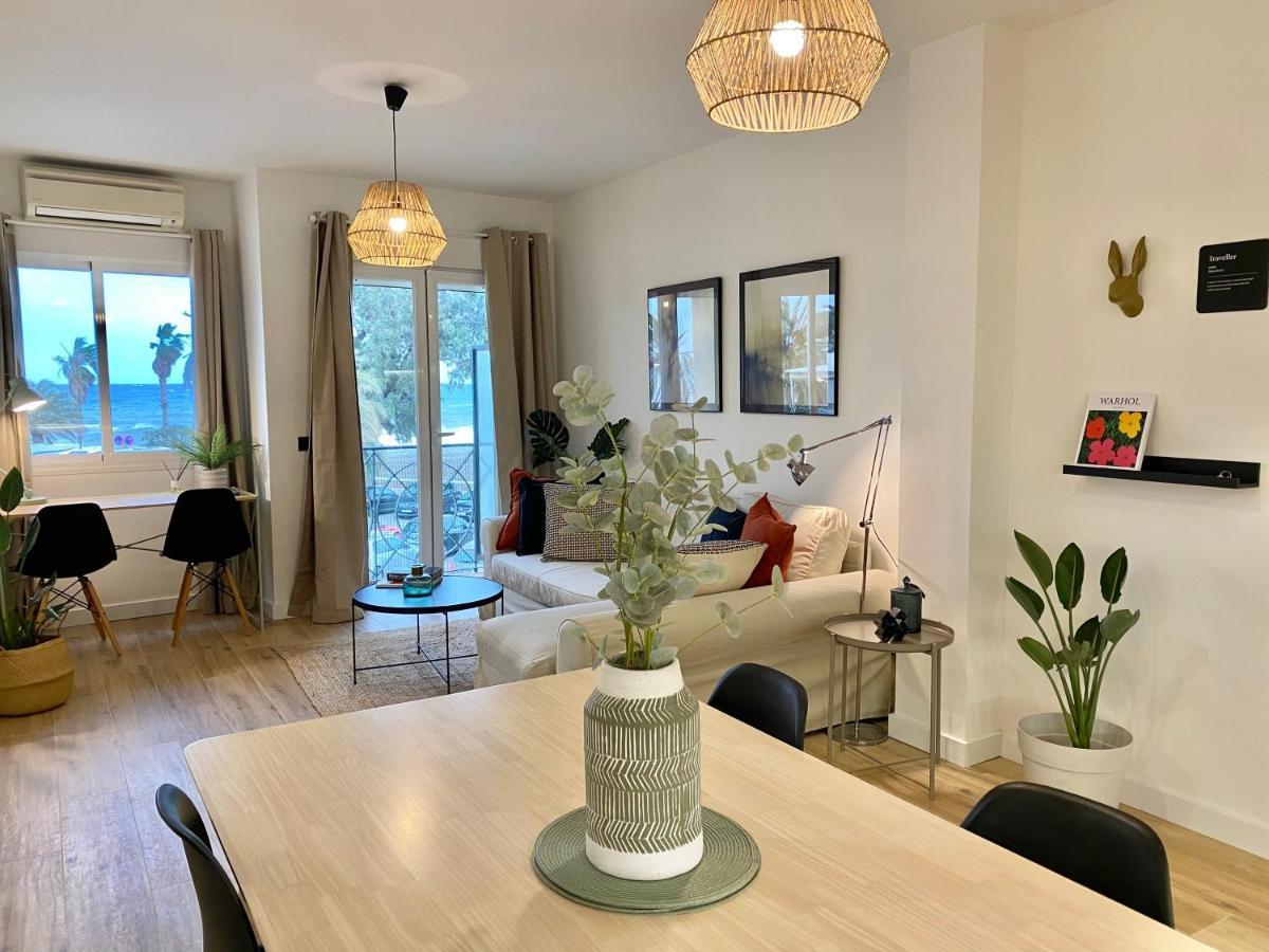 Soek Pedregalejo Seafront Holidays Homes Малага Екстериор снимка