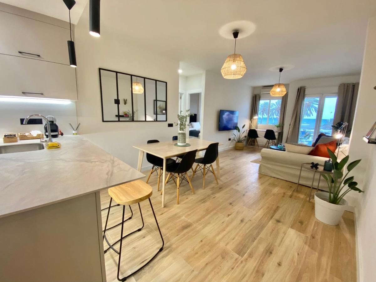 Soek Pedregalejo Seafront Holidays Homes Малага Екстериор снимка